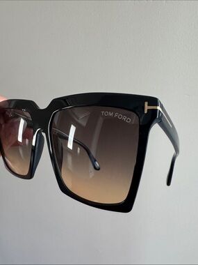Tom Ford Black Frame Sunglasses with Brown Gradient Lenses